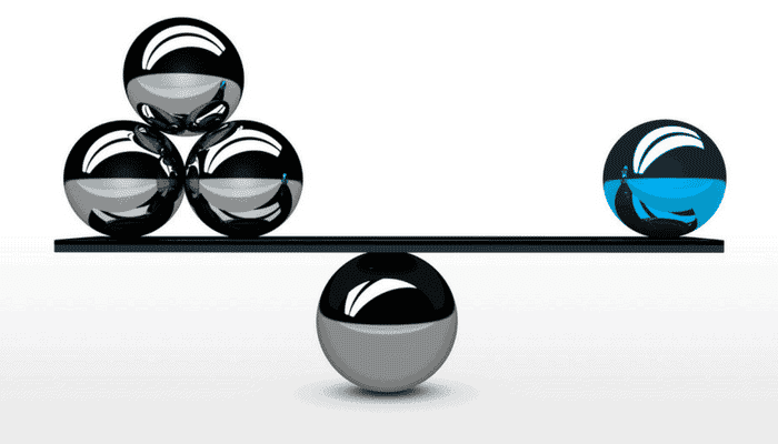 Online Vs Offline marketing blog post image