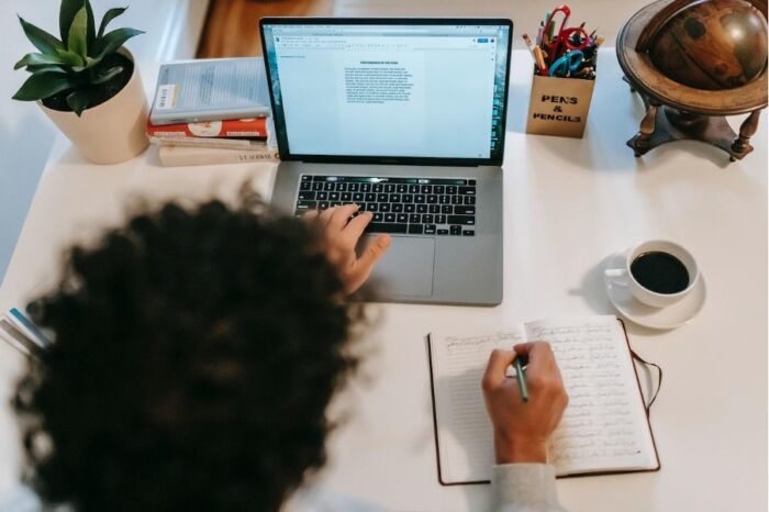 Navigating the Self-Publishing Jungle article image